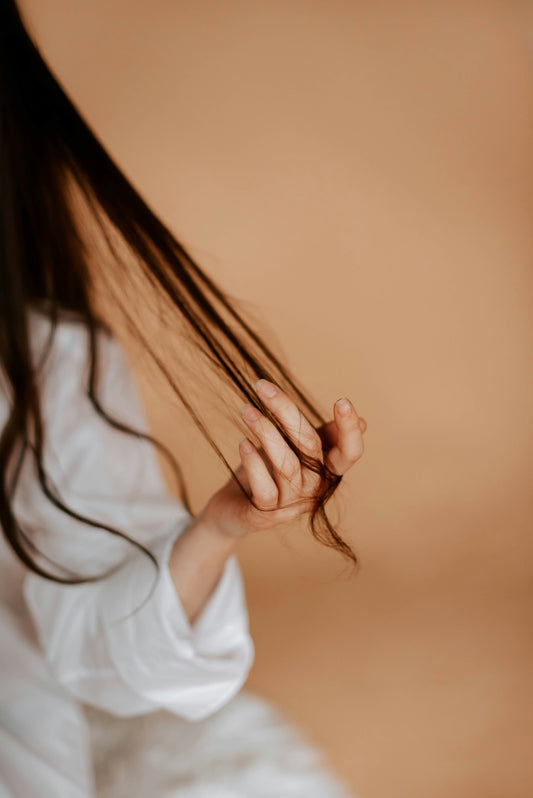 How to Avoid Damaged Hair ? 10 Pro Tips